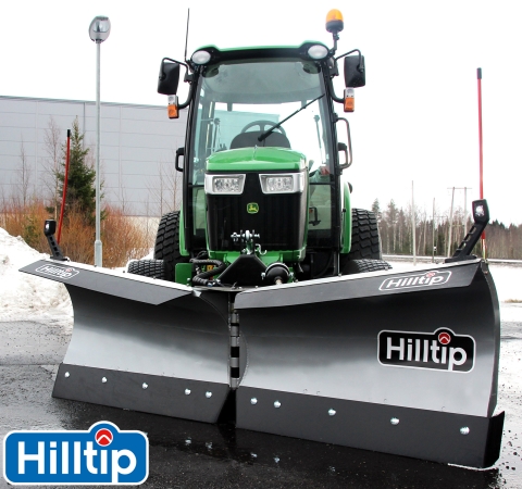 HILLTIP SnowStriker VTR Schneepflug in Grau an einem John Deere Klein-Traktor